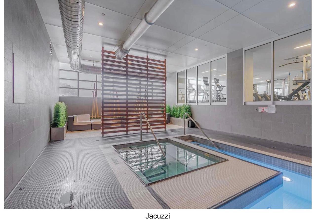 Three Br Condo Step To Cn Tower Rogers Center With Free Parking Торонто Экстерьер фото